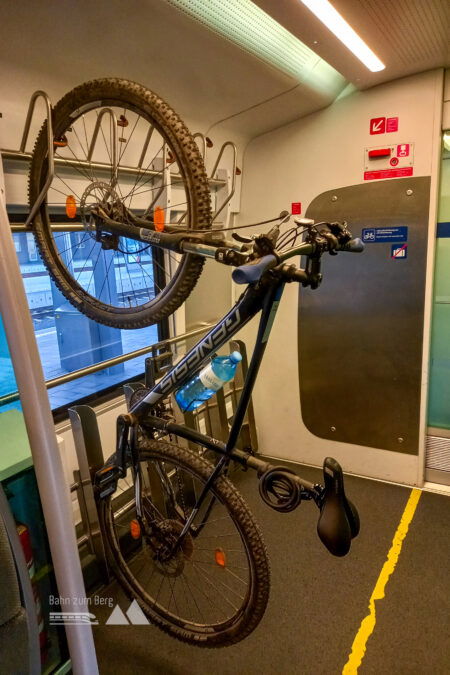 Radtransport im Railjet, Ehemaliger Bahntunnel der Thörlerbahn; Fotos: Martina Friesenbichler