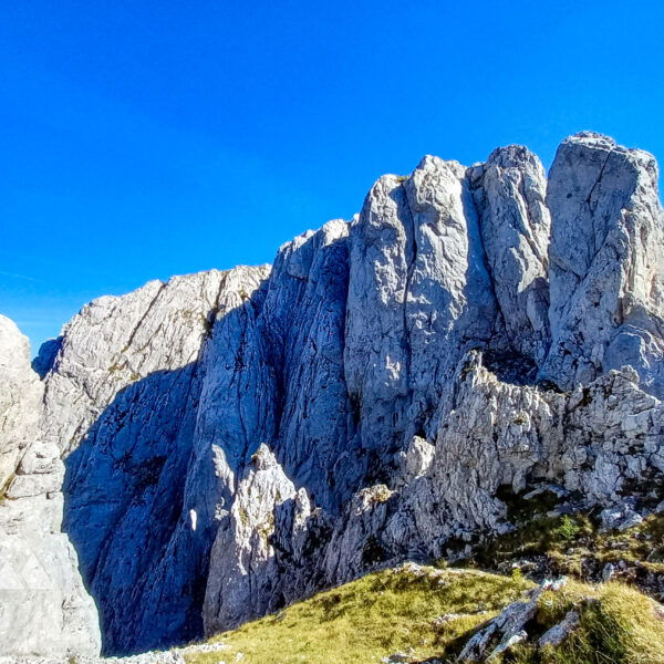 Blick zum schattigen Kamin. Foto: Martina Friesenbichler