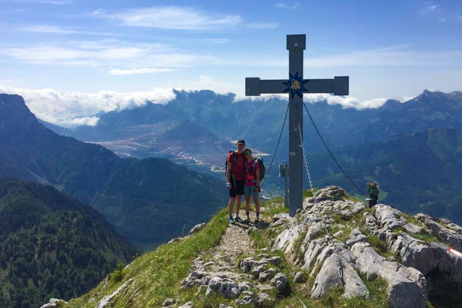 Am Gipfel des Hochblasers. Foto: freundlicher Mensch am Gipfel