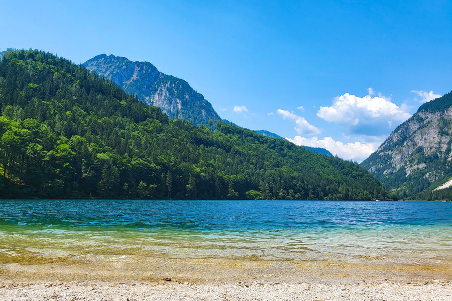 Zum Abschluss darf natürlich ein Bad im Leopoldsteinersee nicht fehlen. Gerade an heißen Tagen eine willkommene Abkühlung! Foto: Anna, POW AT