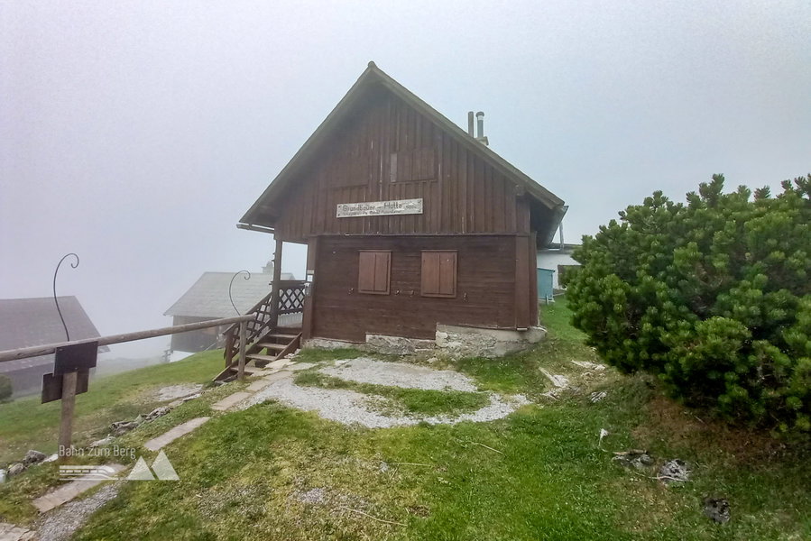 Grundbauerhütte. Ab Pfingsten gibt´s dort auch eine Jause. Foto: Martina Friesenbichler