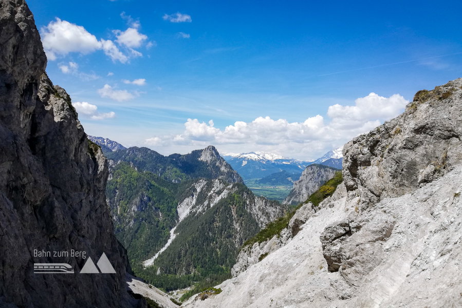 Blick zurück ins Gseng. Dahinter tut sich schon das Ennstal hervor. Foto: Anna, POW AT