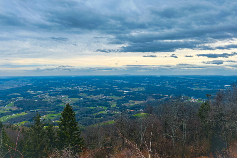 Aussicht Richtung Süden vom Kulmgipfel. Foto: David Kurz