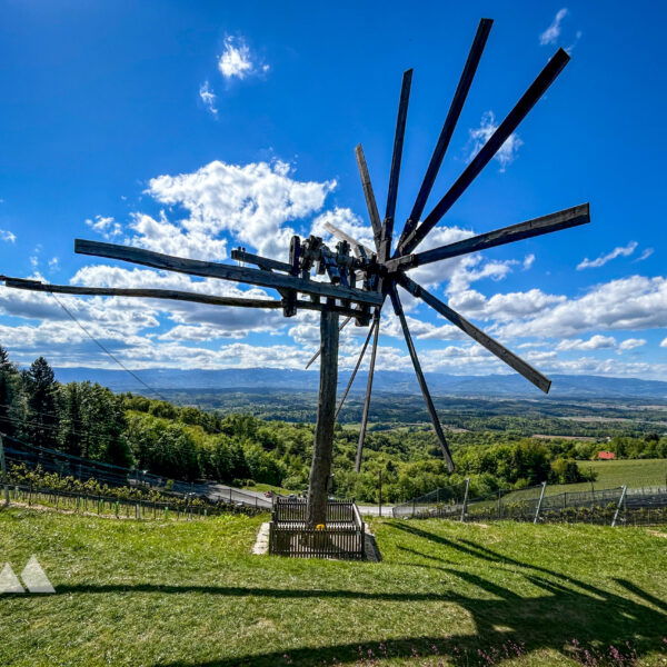 Der größte Klapotetz der Welt am Demmerkogel. Foto: David Kurz