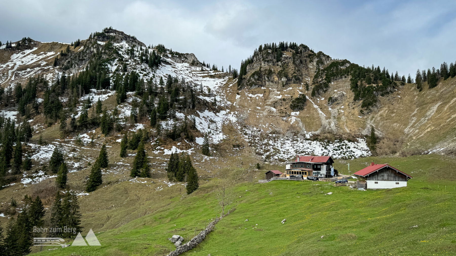 Blick zurück auf das Bodenschneidhaus. Foto: Bernhard Walle