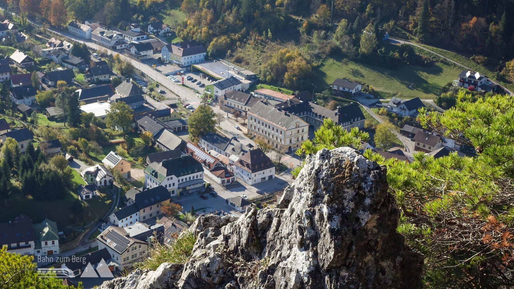 Blick vom Kirchstein nach Gaming. Foto: Peter Backé