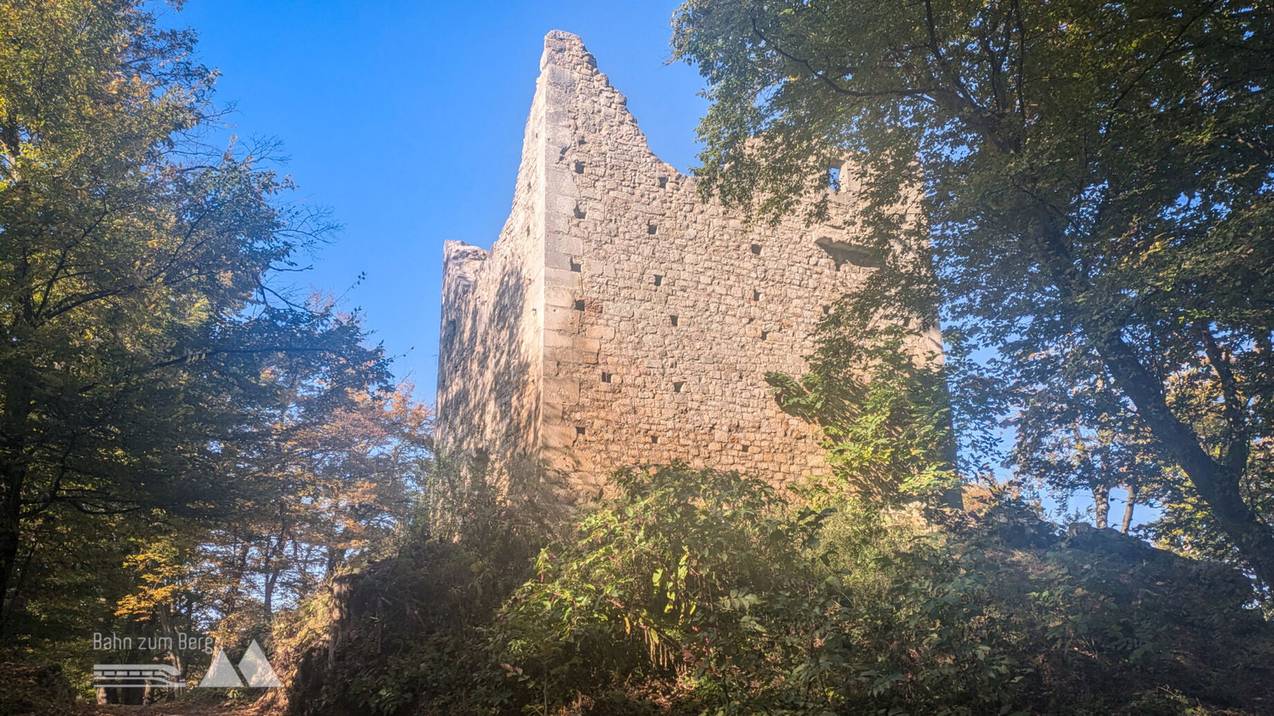 Der Römerturm der Ruine Alt-Wildon. Foto: Anna, POW AT