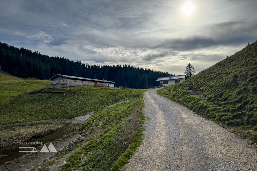 Häuser in Sicht; Foto: Bernhard Walle