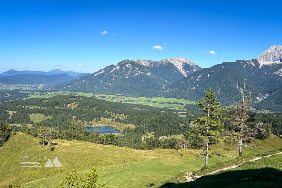 Vom Gipfel des Hohen Kranzbergs Richtung Norden. Foto: David Kurz