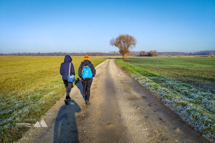 Weite Felder und grüne Wälder. Fotos: Simon Widy