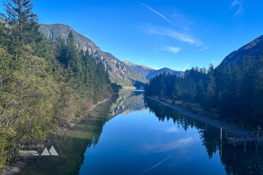 Blick auf den Kanal zwischen Plansee und Heiterwanger See. Foto: David Kurz