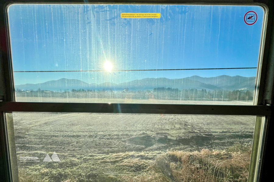 Anreise mit dem Zug. Foto: Birgit Matzinger