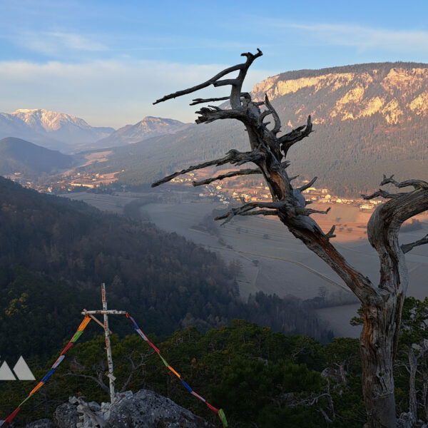 Blick vom Kienberg auf Schneeberg und Hohe Wand. Foto: Gerold Petritsch