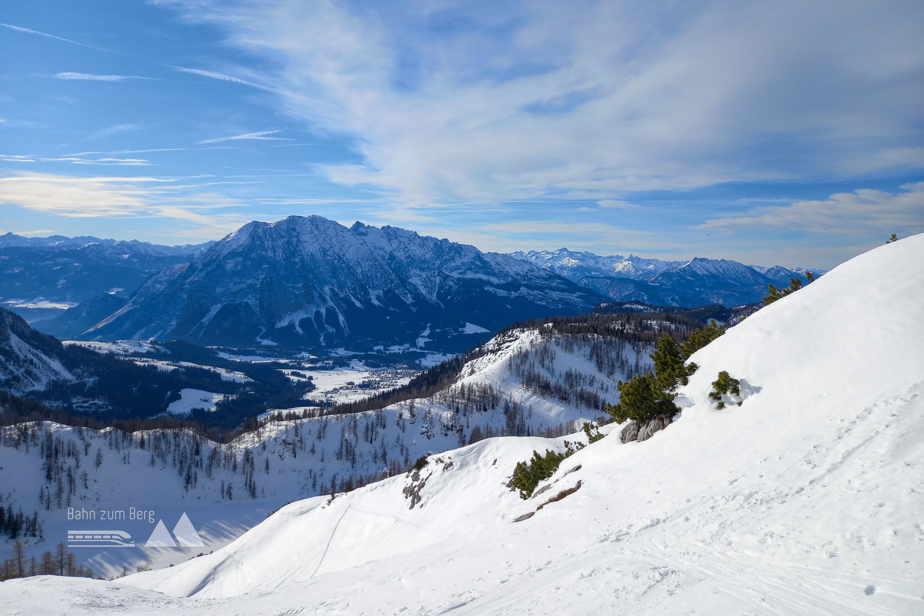 Grimming und Dachstein. Foto: Martina Friesenbichler
