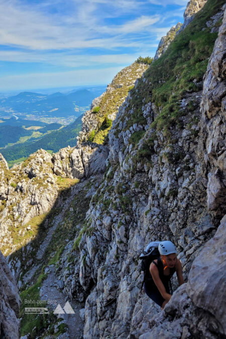 Aufstieg am Klettersteig. Fotos: Julia Büchler