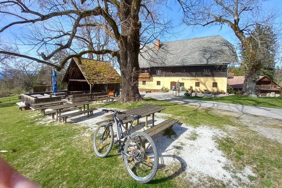 Pleschwirt (1.029 Meter). Foto: Martina Friesenbichler