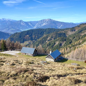 Wenn der Toblerone-Berg ruft: Bike and Hike aufs Gumpeneck