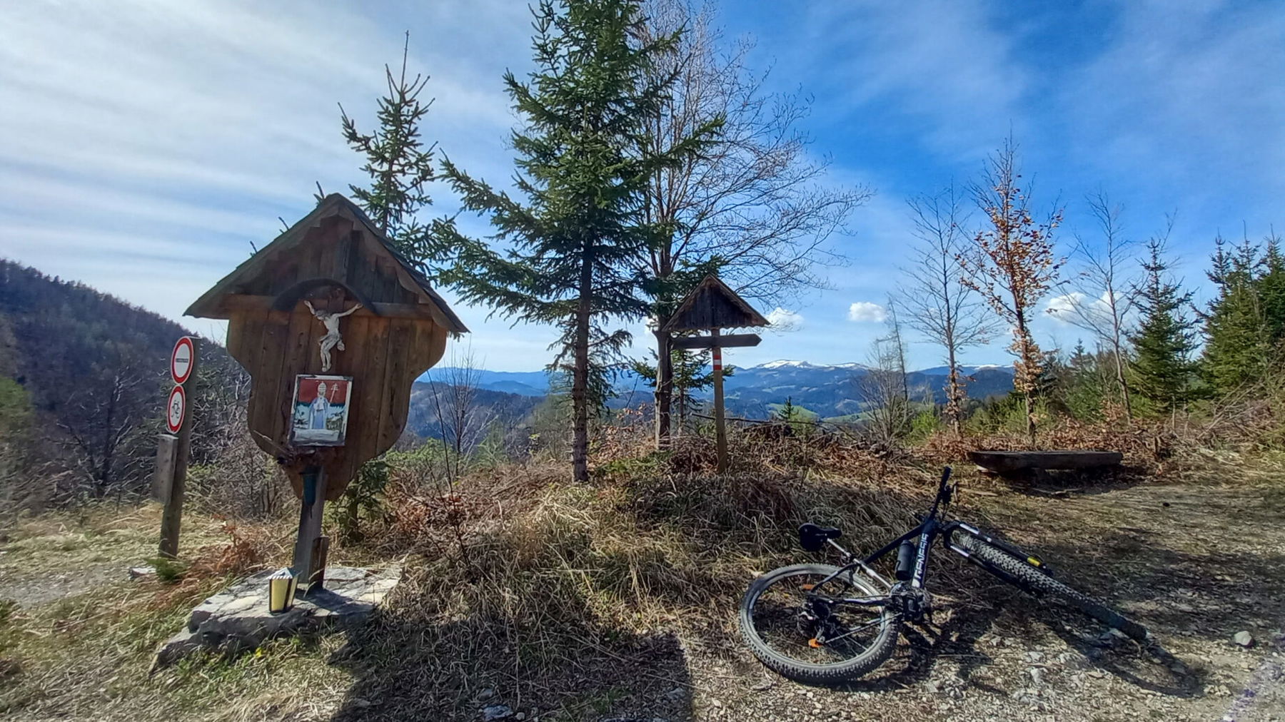 Marterl am Weg zum Plesch. Foto: Martina Friesenbichler