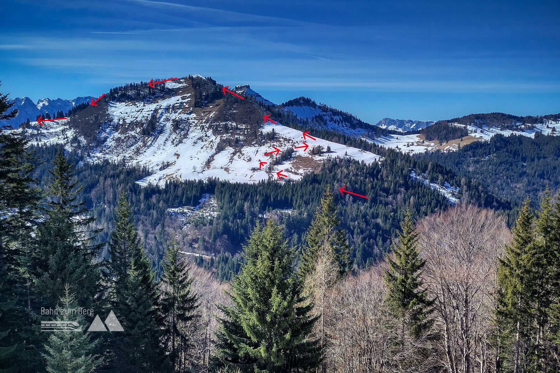 Obere Tiefanbachalm – mit Bergköpfel. Foto: Karl Plohovich