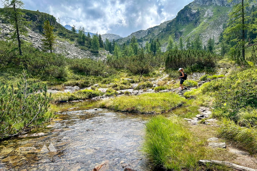 Genussvoller Abstiegsweg. Foto Veronika Schöll