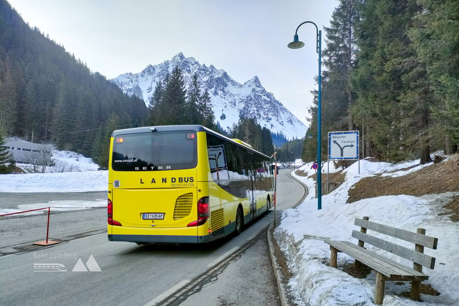 Los geht’s bei der Bushaltestelle Gargellen Schafbergbahn. Foto: Manfred Hinteregger