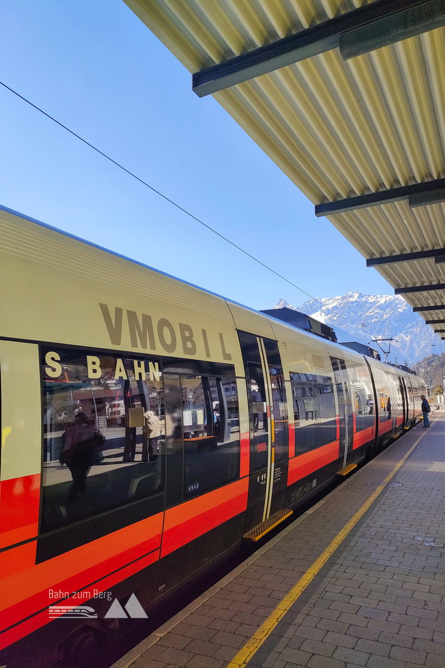 Vom Bahnhof in Schruns mit Zimba-Blick nach Bludenz. Foto: Manfred Hinteregger
