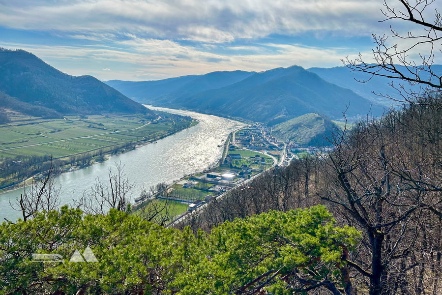 Aussicht nach Spitz. Foto Veronika Schöll