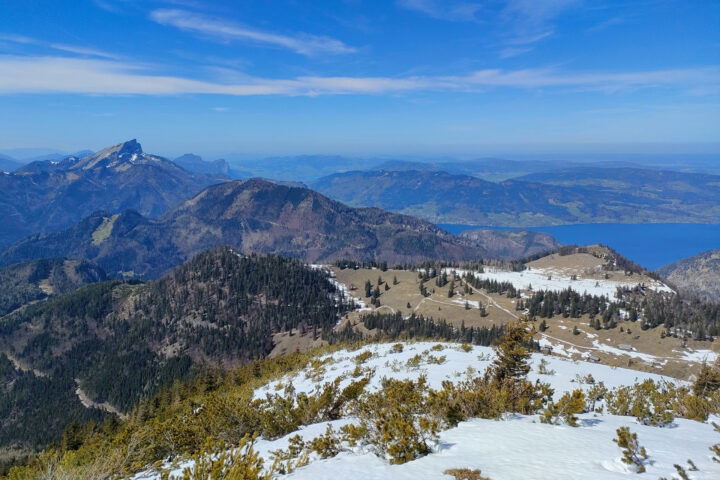  Das prächtige Panorama vom Leonsberg. Fotos. Manfred Hinteregger