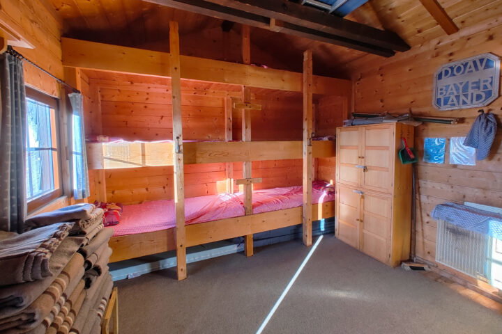 Die Alte Meilerhütte. Fotos: Simon Widy