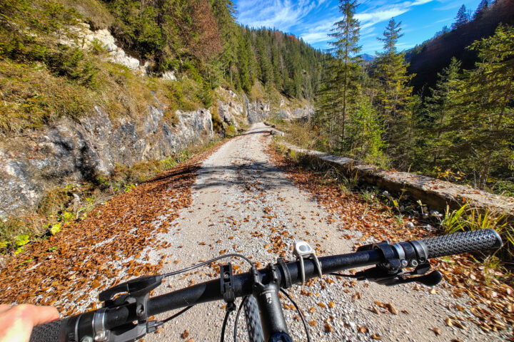 Abfahrt nach Klais. Fotos: Simon Widy