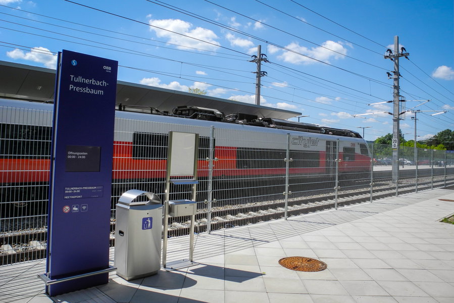 Start am Bahnhof Tullnerbach-Pressbaum. Foto: Barbara Wanzenböck