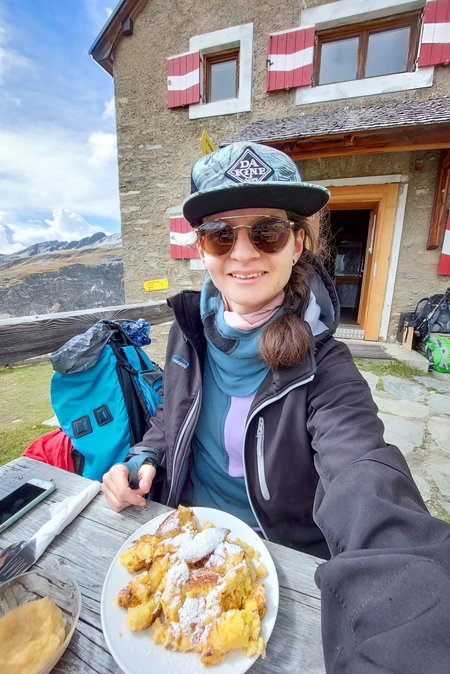 30er Geburtstagswunsch erfüllt: Am Gipfel des Großglockners; Fast 30-jährige Kaiserschmarrn-Liebe. Fotos: Alice Frischherz