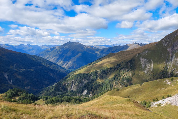 Traumwetter beim Abstieg zum Lucknerhaus. Foto: Alice Frischherz