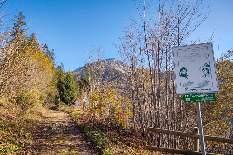 Beginn des Wanderweges am Präbichl. Foto: Manfred Hinteregger