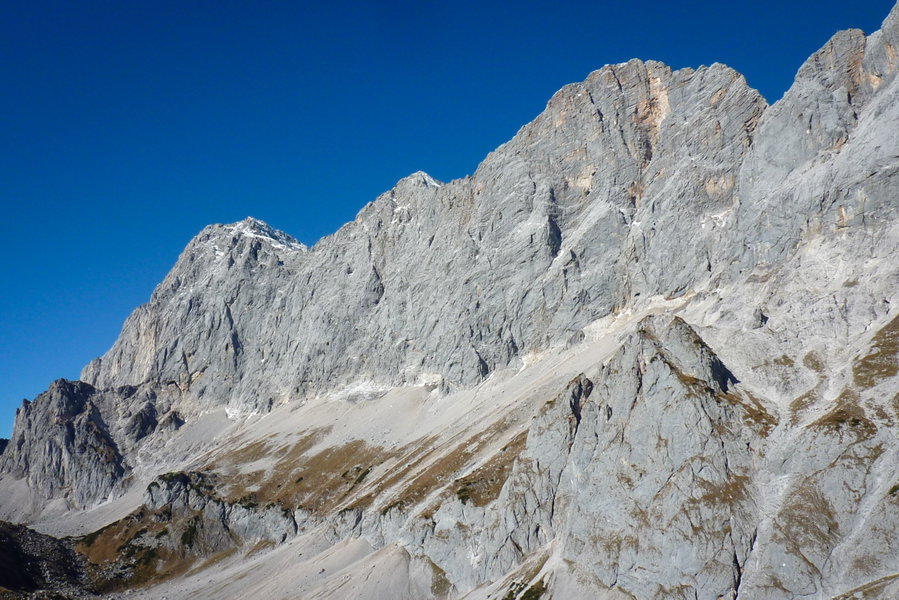 Wahrlich beeindruckend diese Dachstein-Südwand. Foto: Siebenbrunner, POW AT