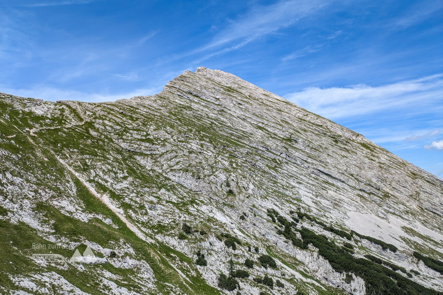 Der Blick zurück verrät uns, dass wir schon einiges an Höhenmetern “vernichtet” haben. Foto: Anna, POW AT