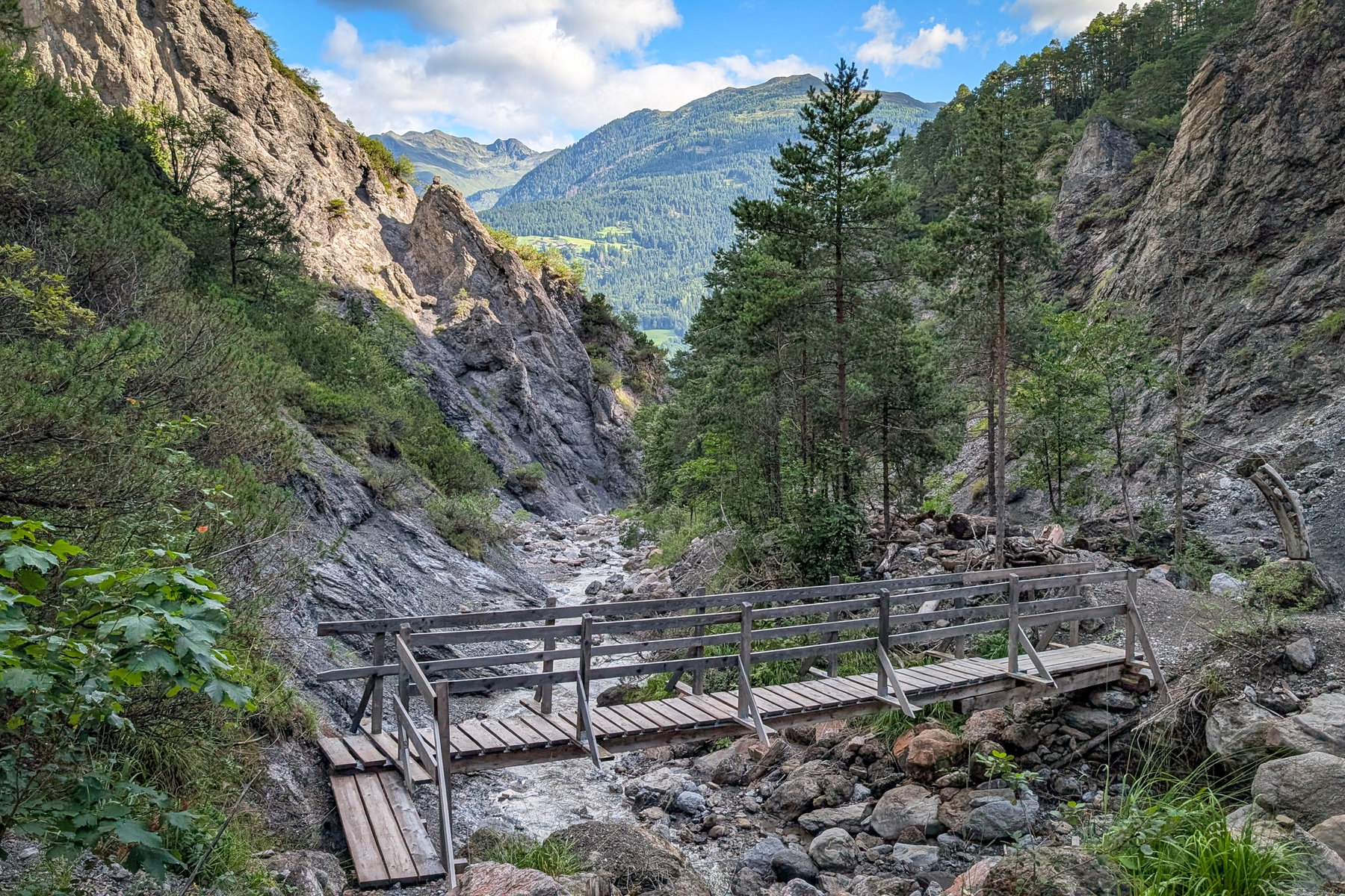 Zurück geht es am selben Weg, aber mit neuem Ausblick. Foto: Martin Heppner