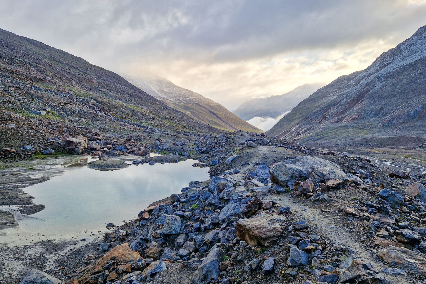 Von Südtirol nach Tirol über die Similaunhütte