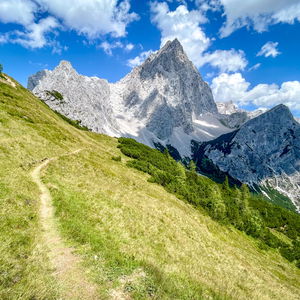 Unter der Dachstein Südwand am Perner Weg