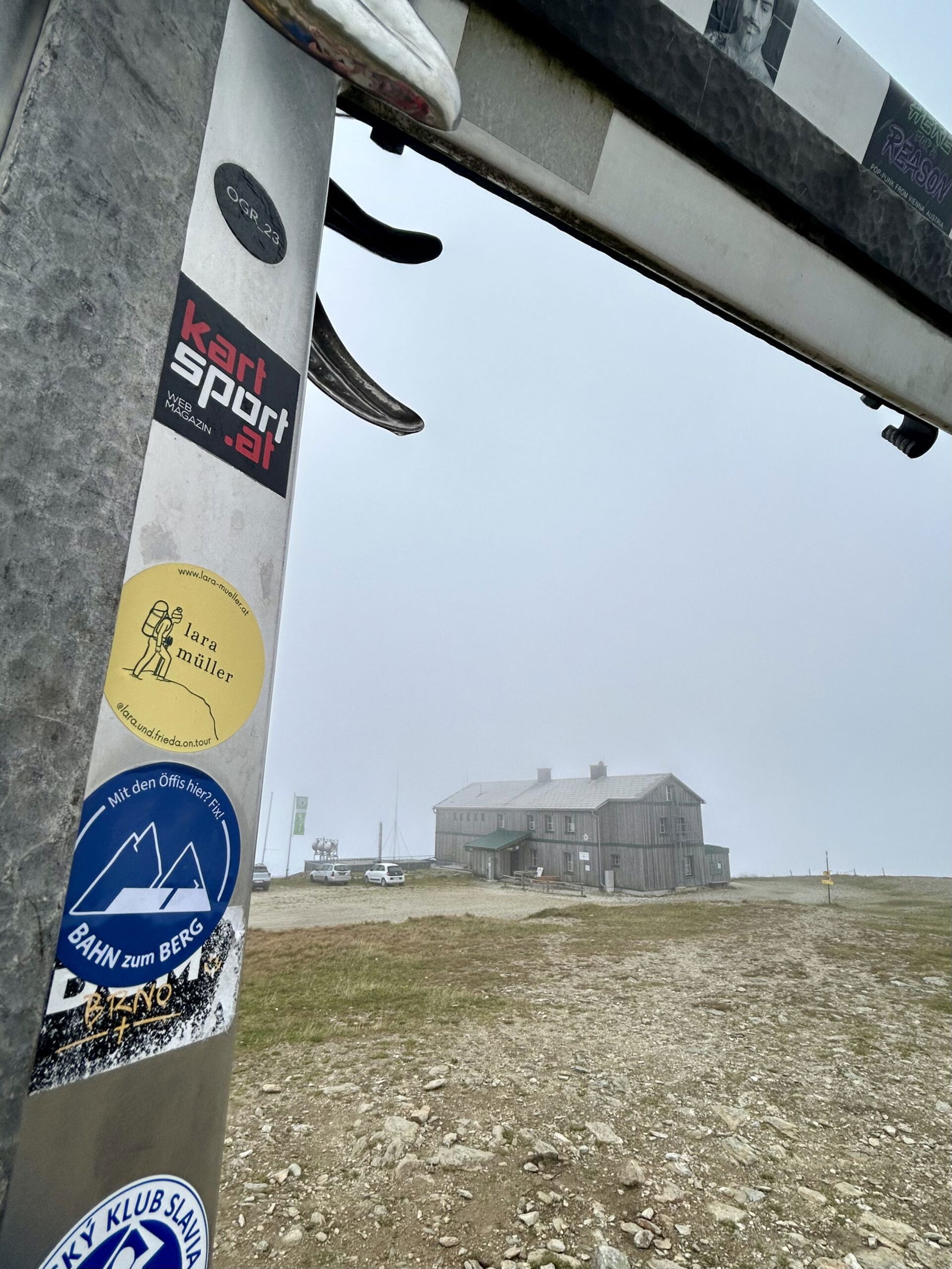 Bei schönem Wetter könnte man die gute Aussicht genießen. Fotos Veronika Schöll