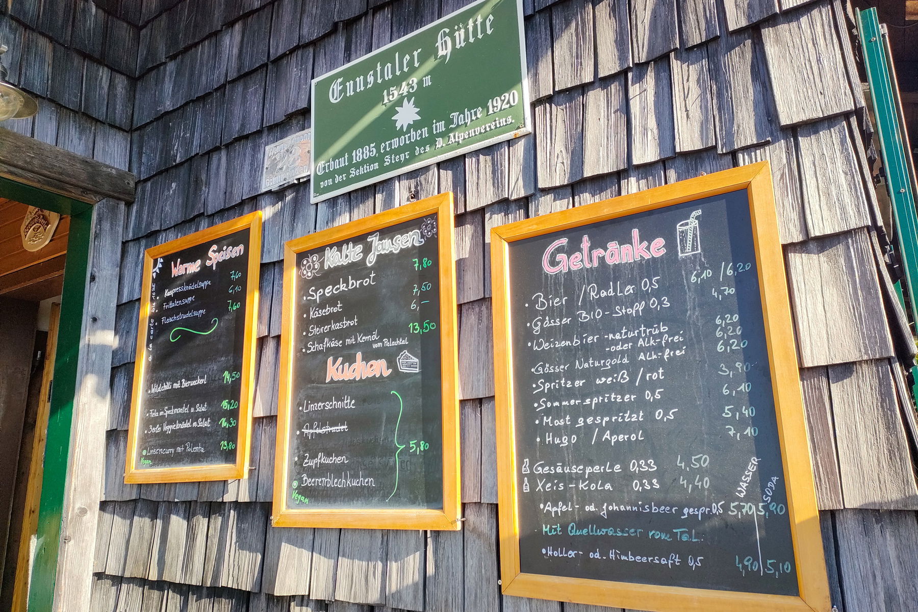 Für viele Geschmäcker was dabei auf der Ennstalerhütte. Foto: Manfred Hinteregger