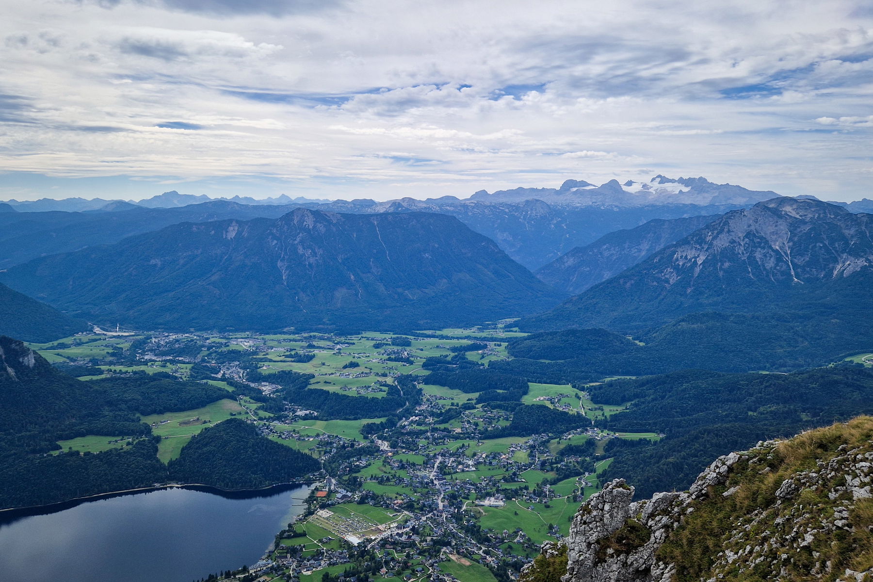 Blick auf Bad Aussee und Dachstein. Foto: Markus Büchler