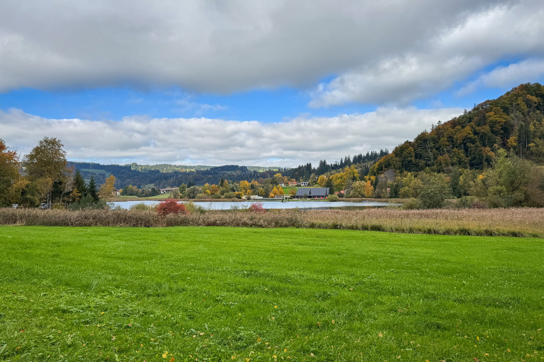 Blick auf den Kleinen Alpsee. Foto: Bernhard Walle