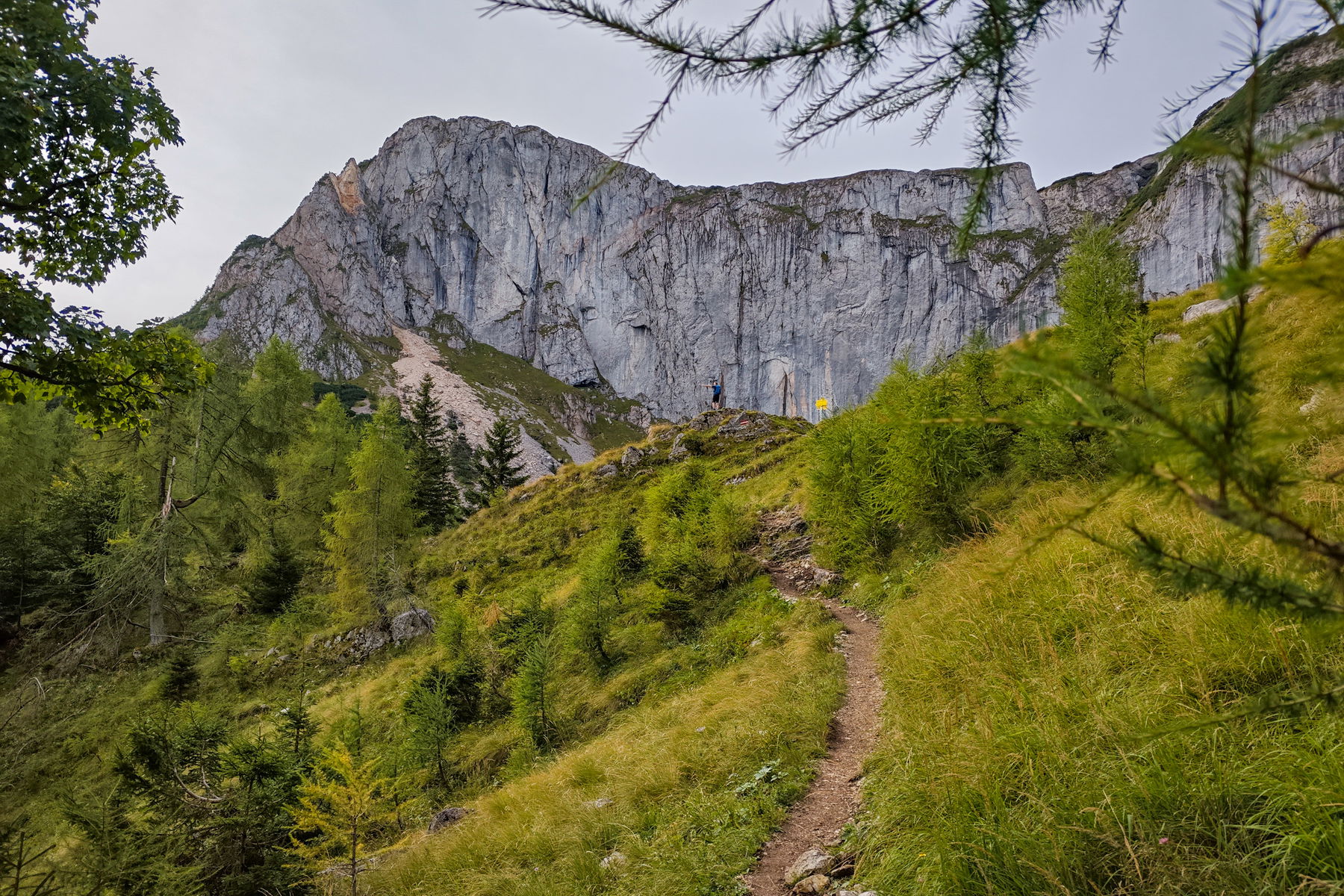 Aussichtspunkt unterhalb der Spinnerin, unser Weg geht nach rechts weiter. Foto: Lisa Nussdorfer