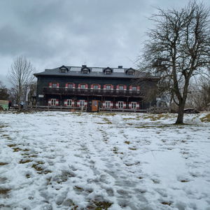 Kaspressknödel am Peilsteinhaus: Wanderung im südlichen Wienerwald