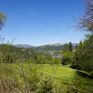 Frühsommerliches Bergerlebnis am Weg von Semmering nach Prein an der Rax